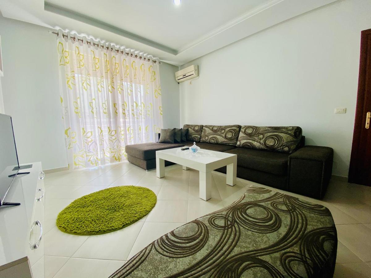 Downtown Apartment Fier Exterior foto